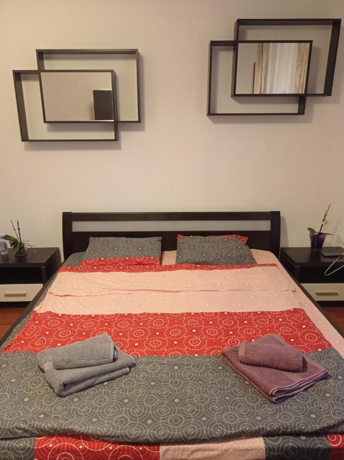 Apartament Bed & Breakfast Floreşti Екстериор снимка
